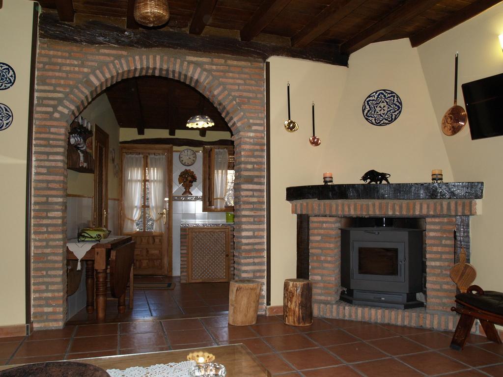 La Casa Del Vado Guest House Hervás Екстериор снимка