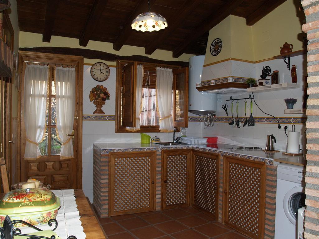 La Casa Del Vado Guest House Hervás Екстериор снимка